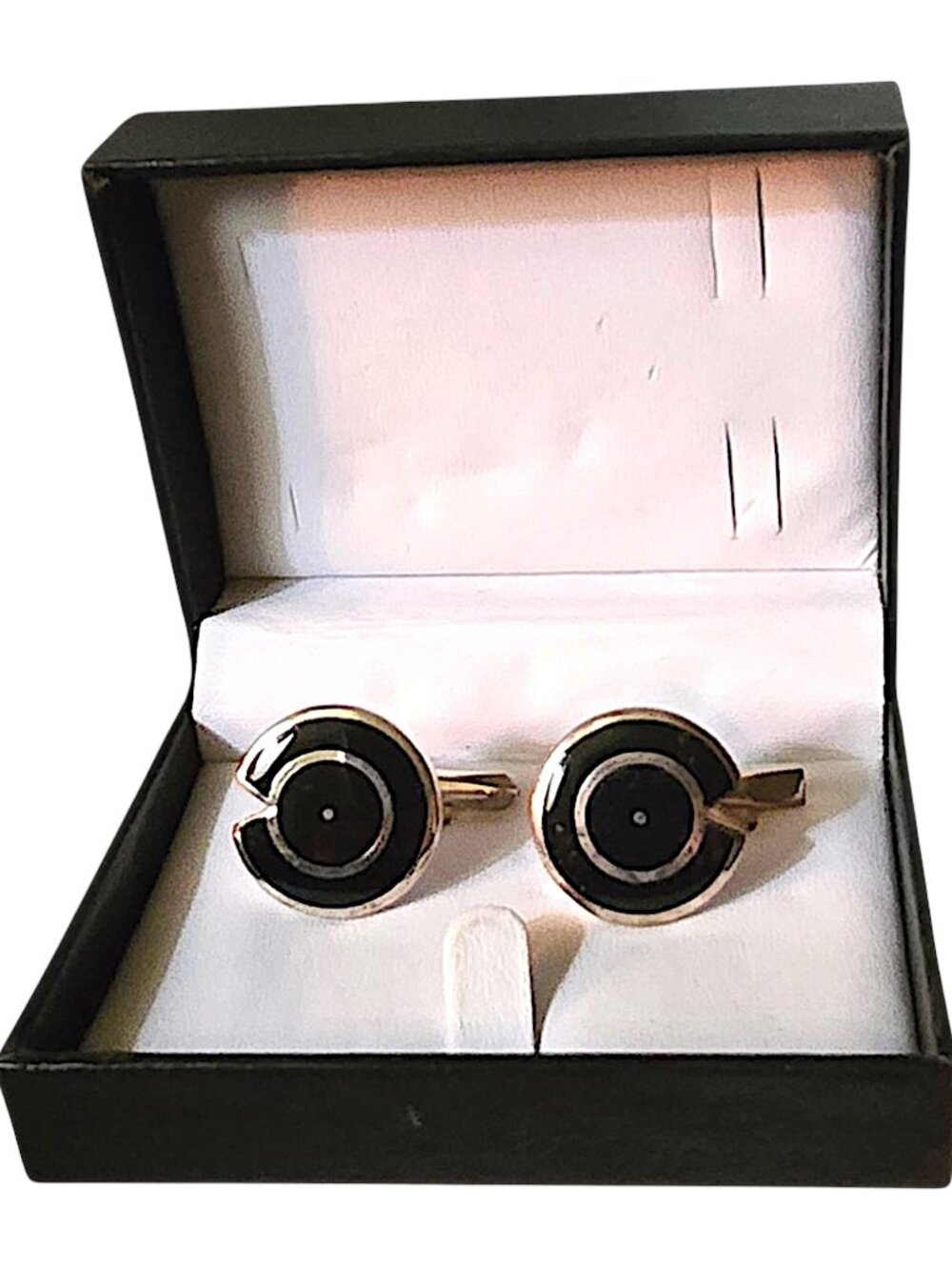 Swagger Toolbox Silver Toned & Black Round Cufflinks Men's Shirt Accessory Set